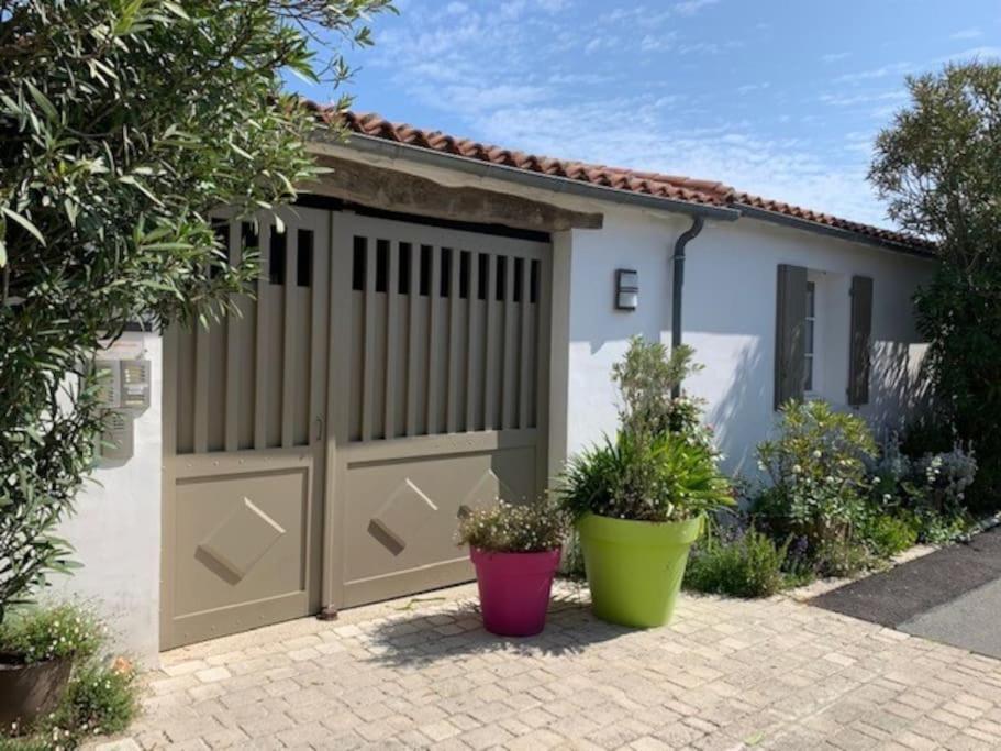 Maison De Vacances La Flotte 00491Ui Luaran gambar